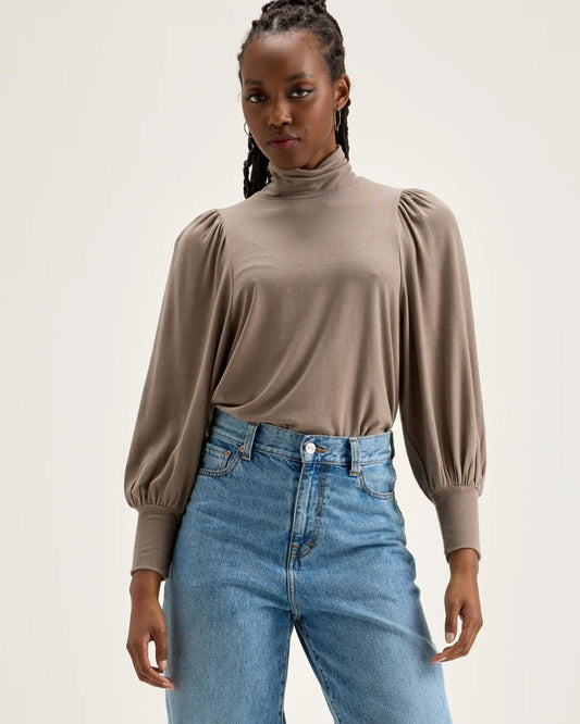 Vazo Turtleneck