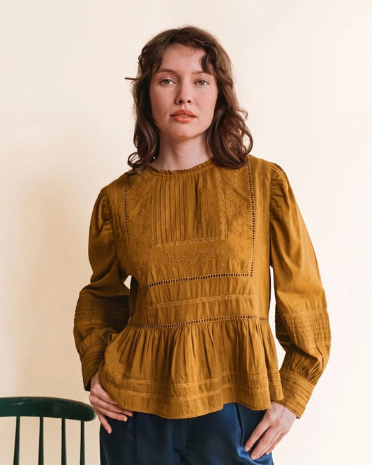 Blouse Vintage Avec Basque