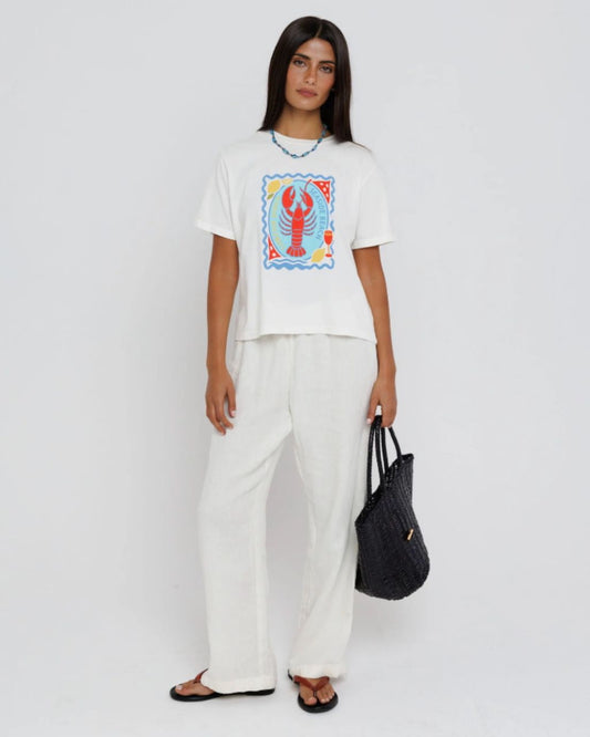 Seaside Beach Shack Everyday Tee